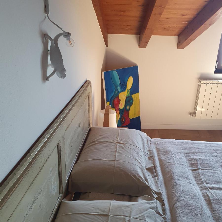 La Maison Des Artistes Ghiffa Exteriör bild